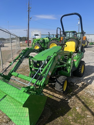 2024 John Deere 1023E Photo 1