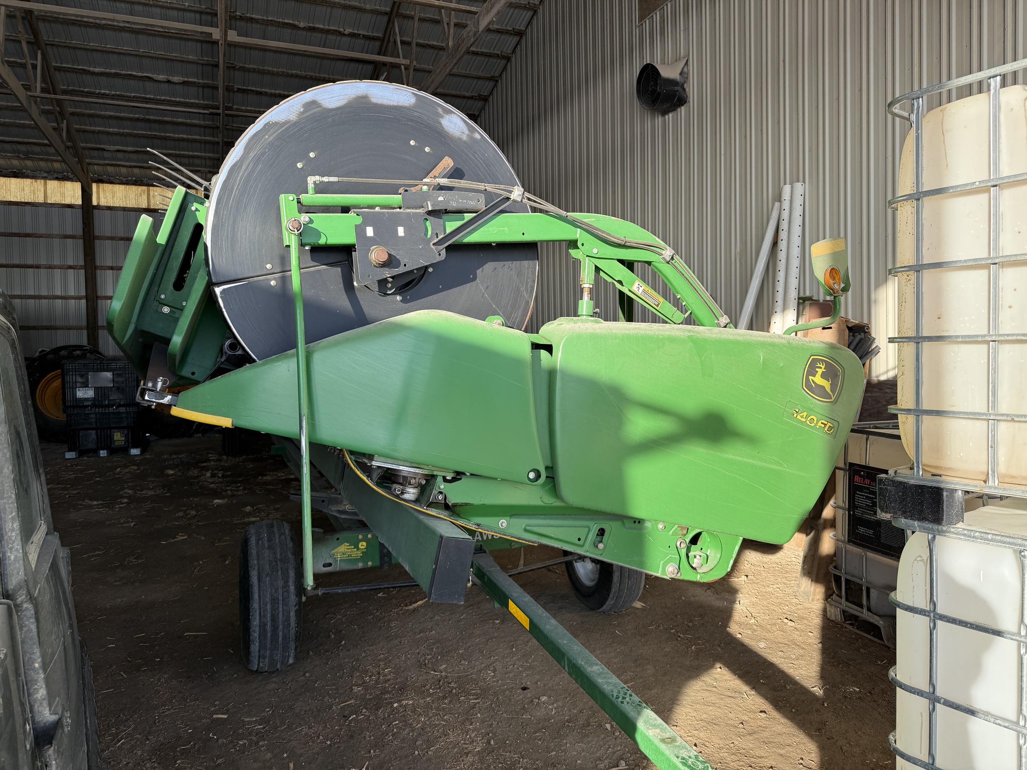 2013 John Deere 640FD Image 1