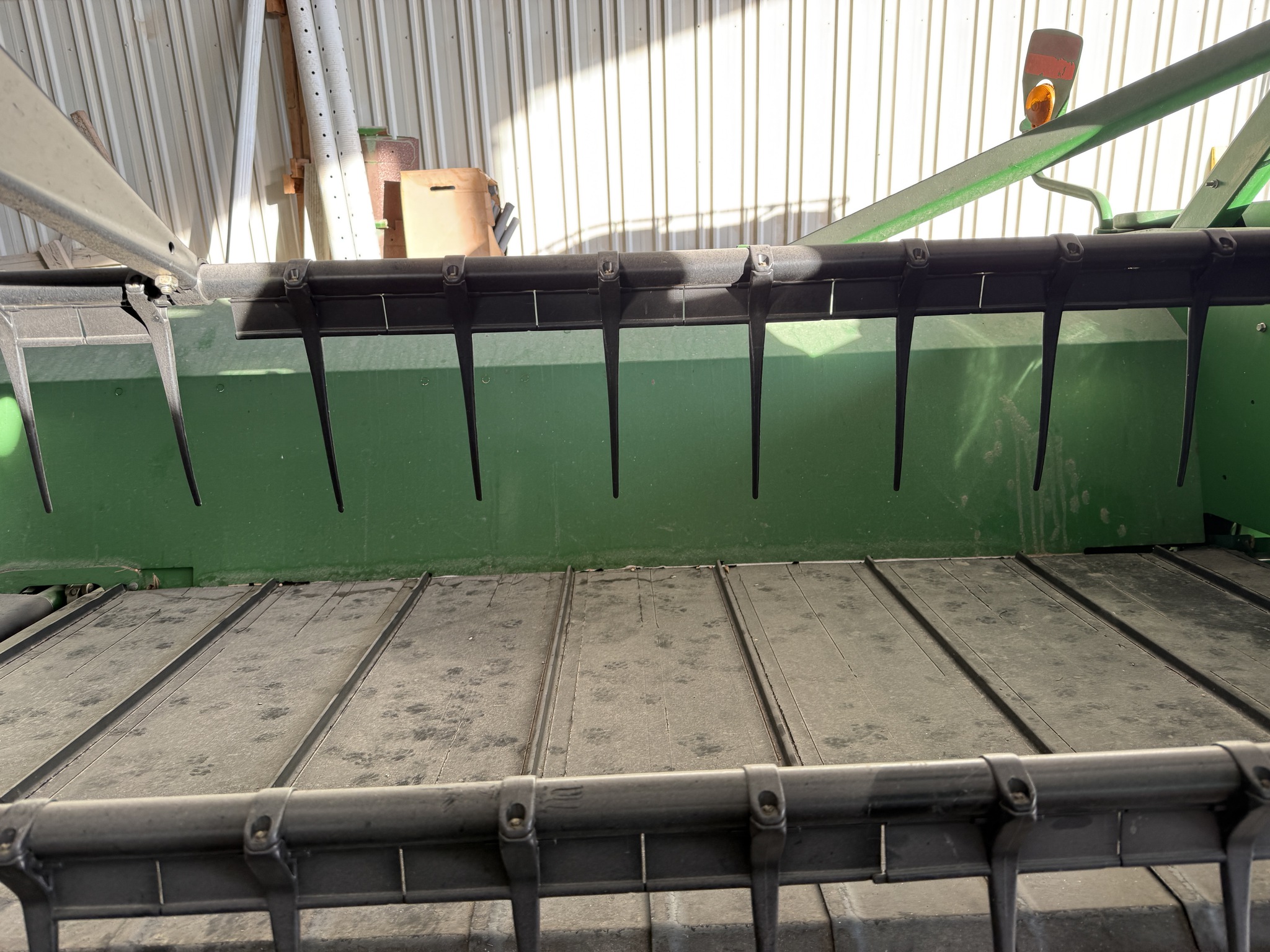 2013 John Deere 640FD Image 4