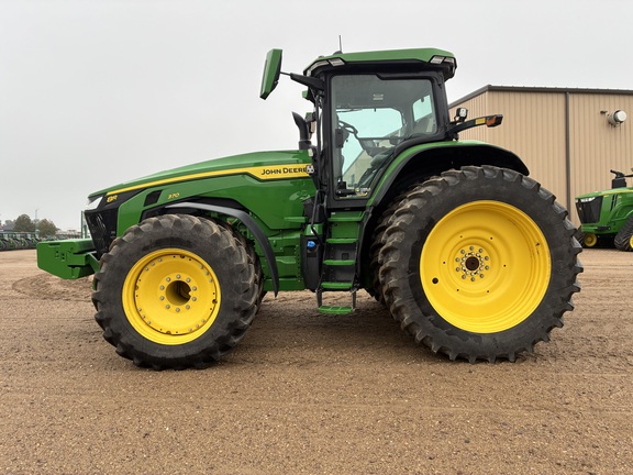 2025 John Deere 8R 370 - Photo8