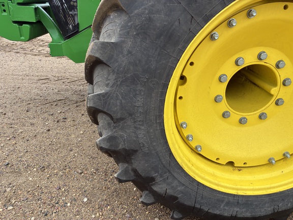 2025 John Deere 8R 370 - Photo10
