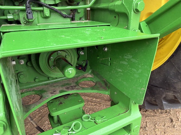 2025 John Deere 8R 370 - Photo34