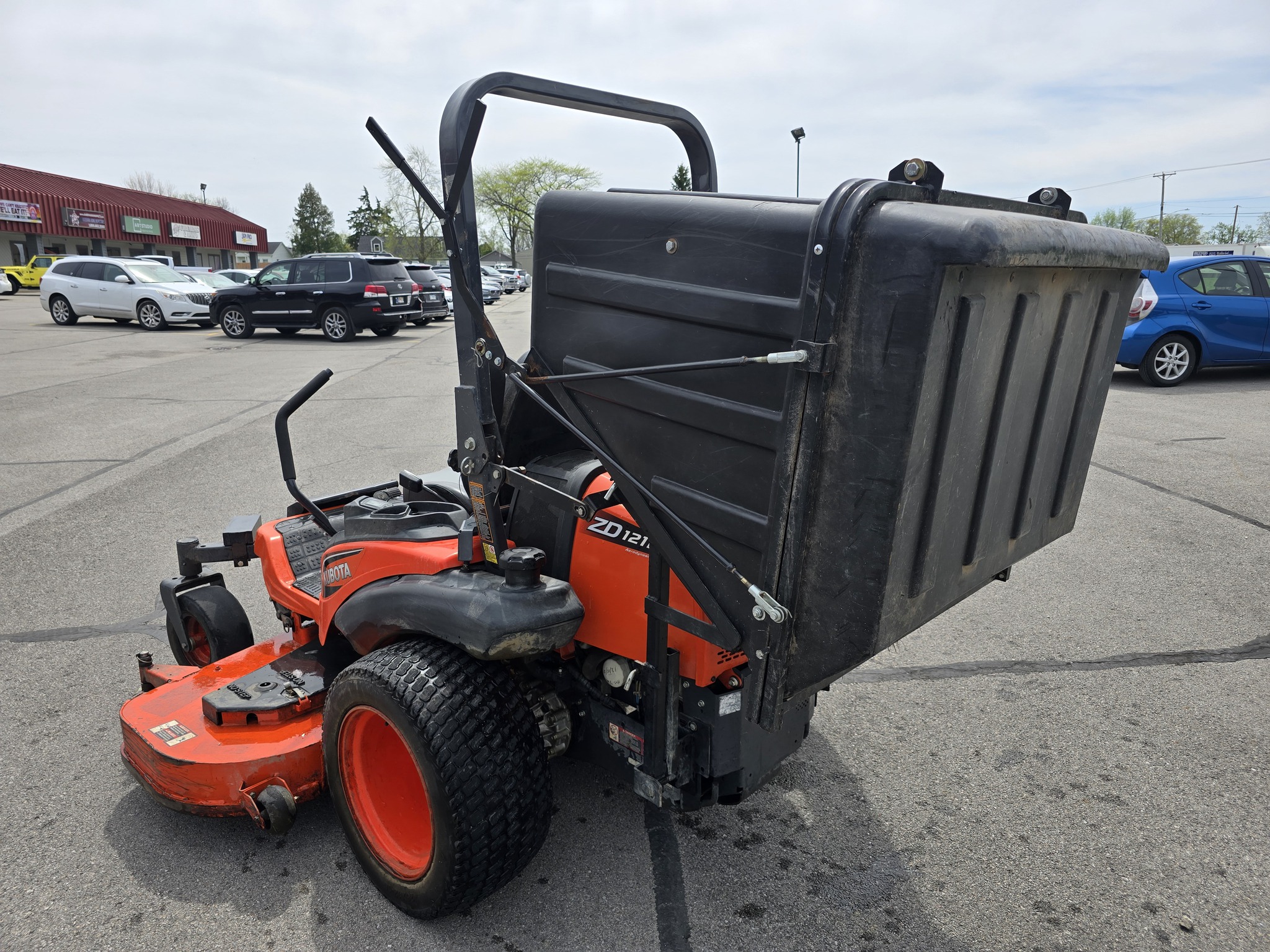 2019 Kubota ZD1211 Image 10