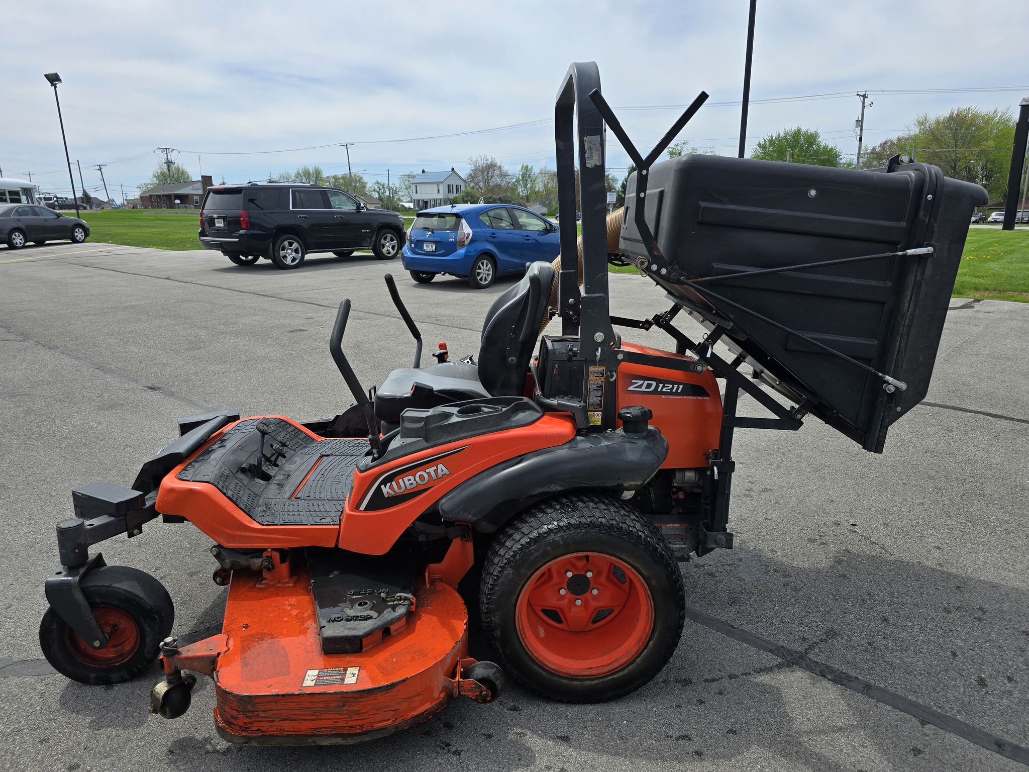2019 Kubota ZD1211 Image 6