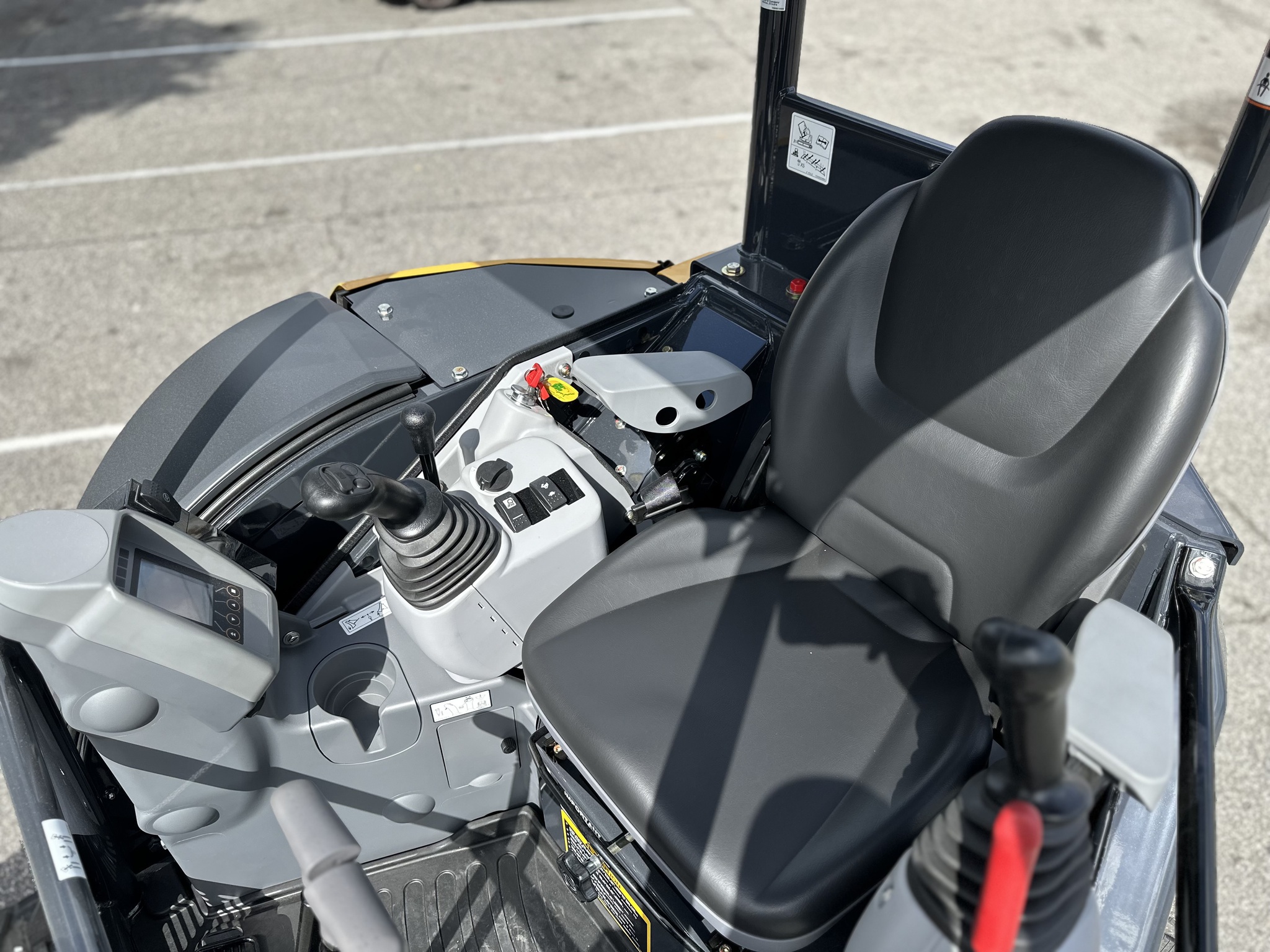 John Deere 30 P Image 6