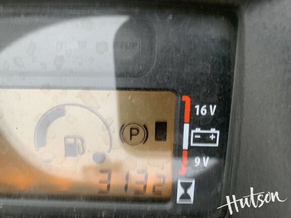 Photo of 2024 John Deere X590