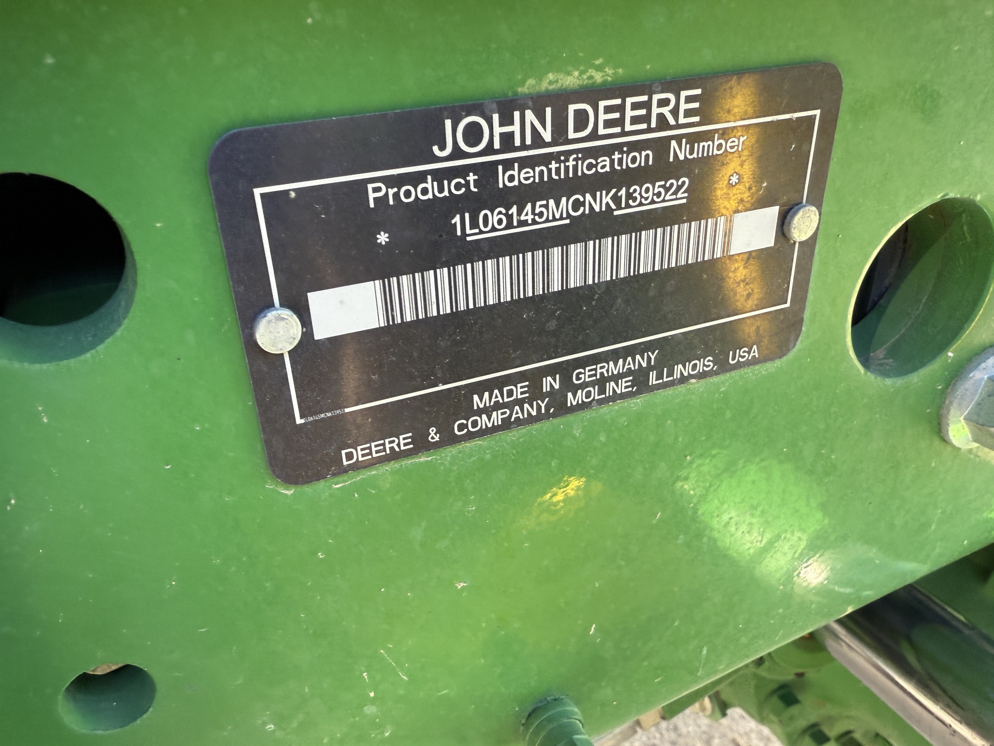 2022 John Deere 6145M Image 16
