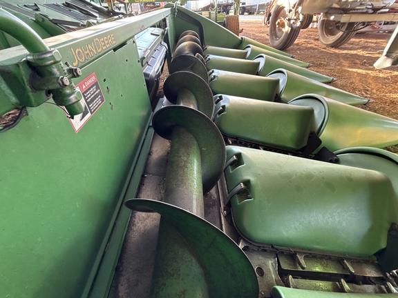 2004 John Deere 693