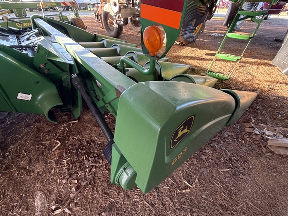 2004 John Deere 693