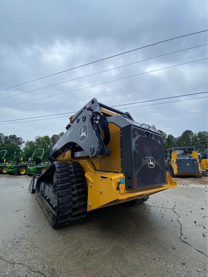 2026 John Deere 333 P Image 2