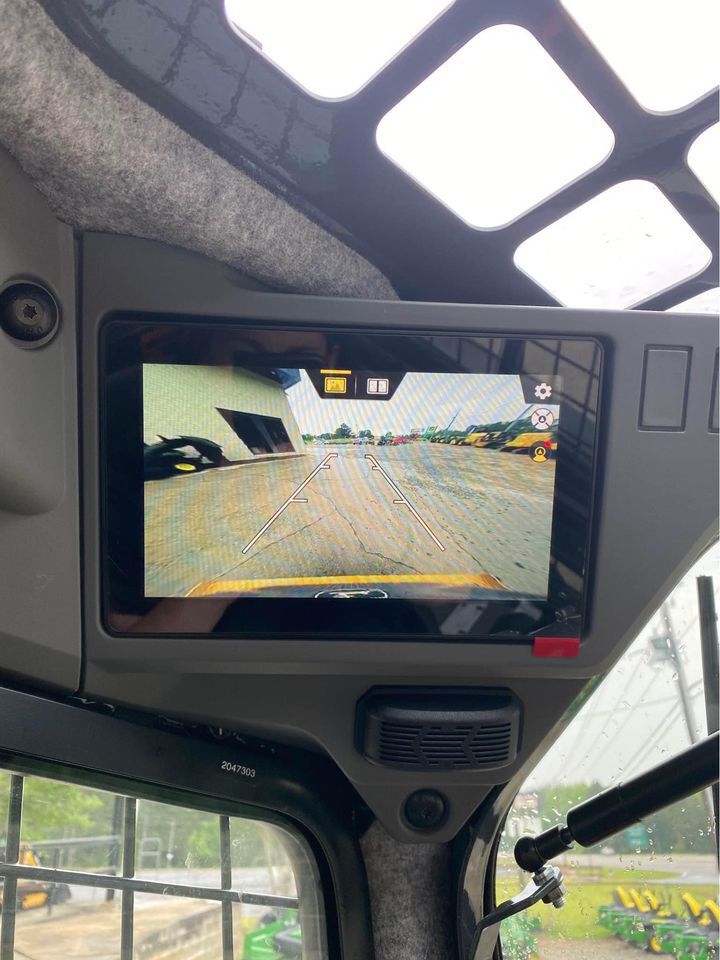 2026 John Deere 333 P Image 7