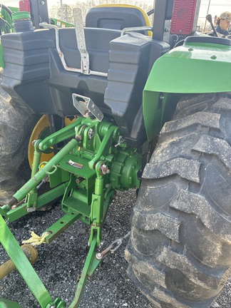 2018 John Deere 4044M
