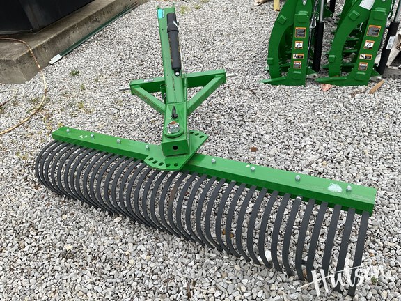 Photo of 2025 John Deere LR5072