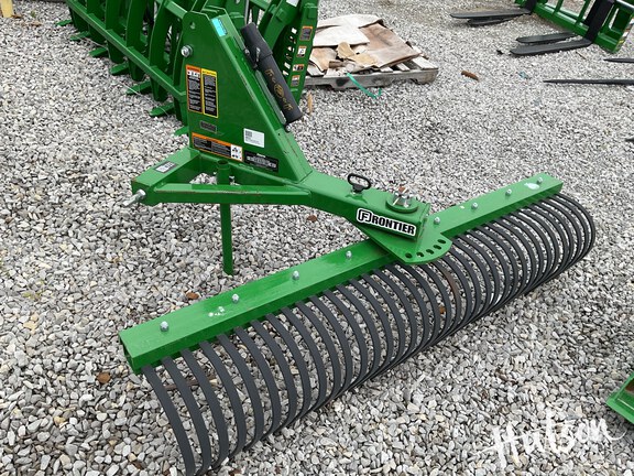 Photo of 2025 John Deere LR5072