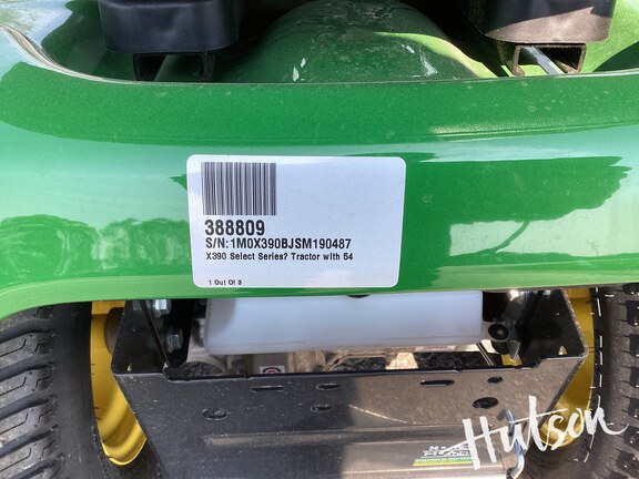 Photo of 2025 John Deere X390