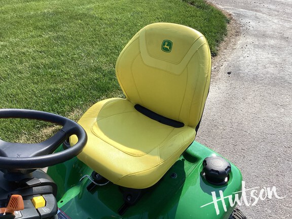 Photo of 2025 John Deere X390