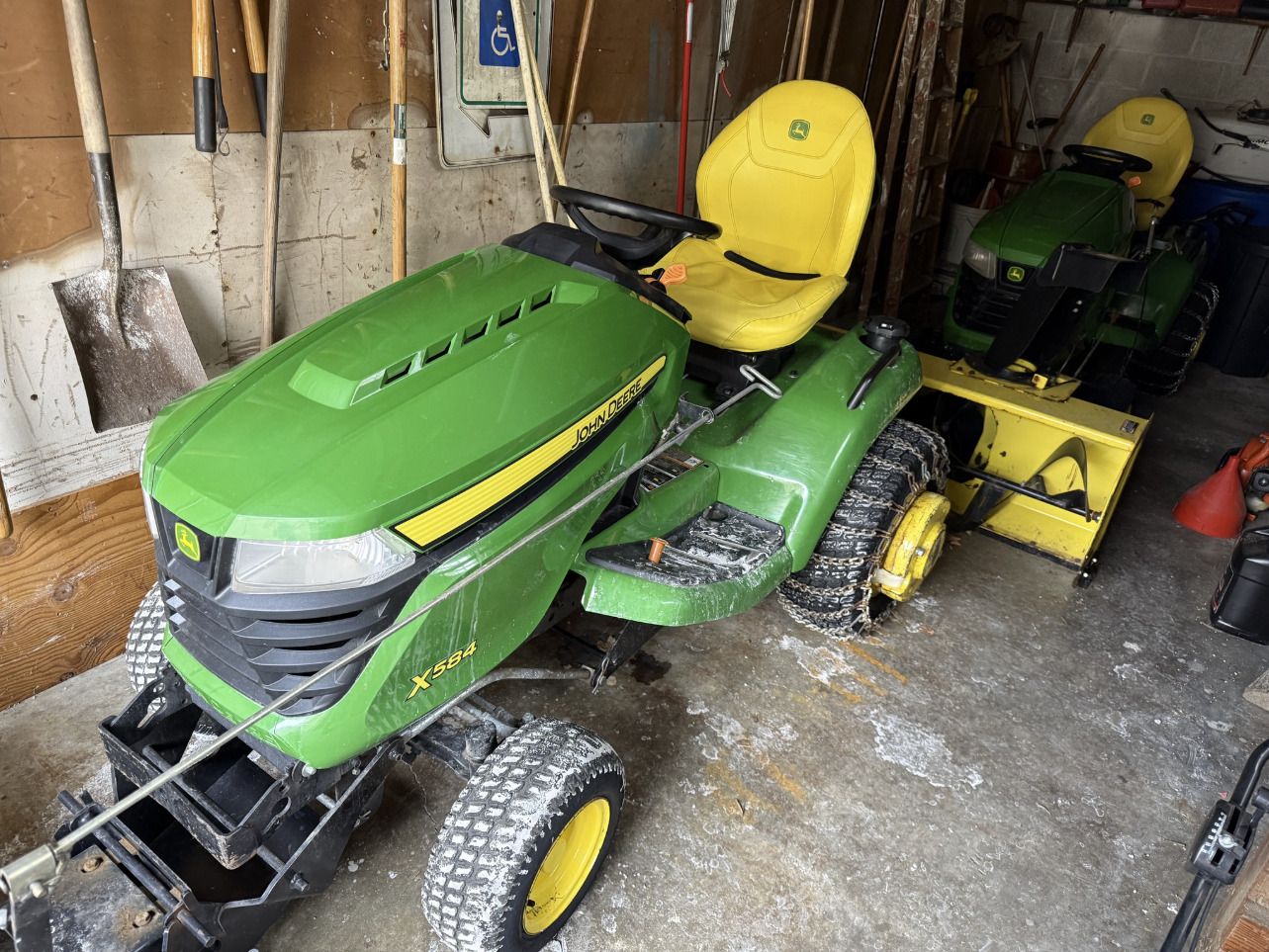  2022 John Deere X584 at Heritage Tractor in Pontiac, IL