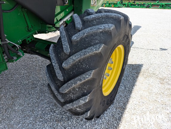 Photo of 2023 John Deere S770