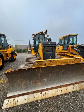 2025 John Deere 700L
