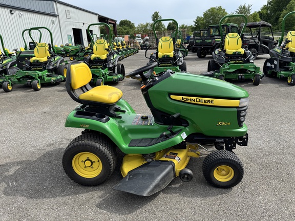 2010 John Deere X304