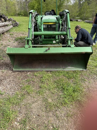 Photo of 1992 John Deere 1070