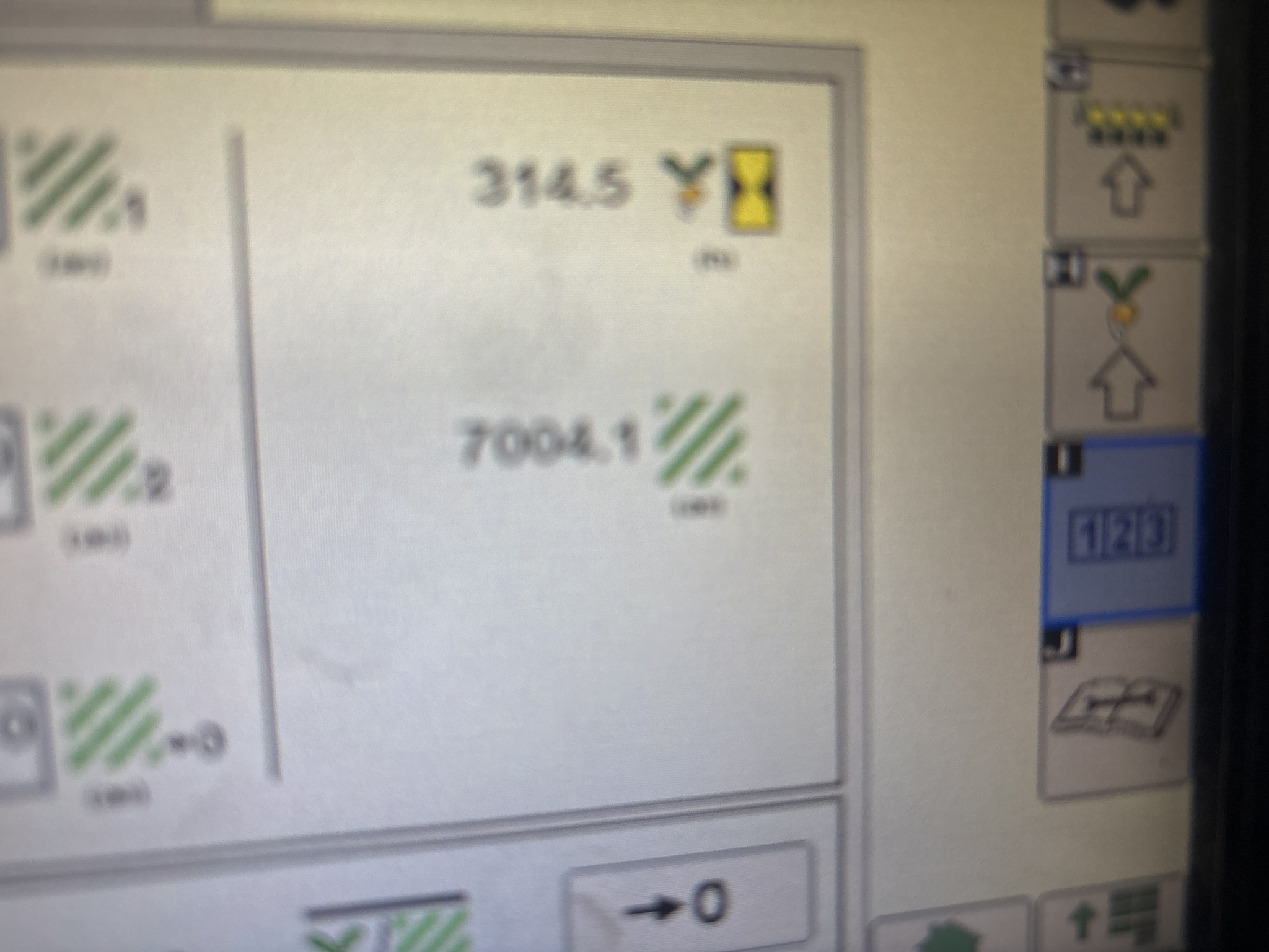 Used 2012 John Deere 1770NT CCS Planters: Drawn at Koenig Equipment in Greenville, OH - PhotoXL3