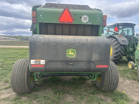 Used 2025 John Deere 561M Round Balers at Horizon Ag & Turf in Falher, AB - Photo4