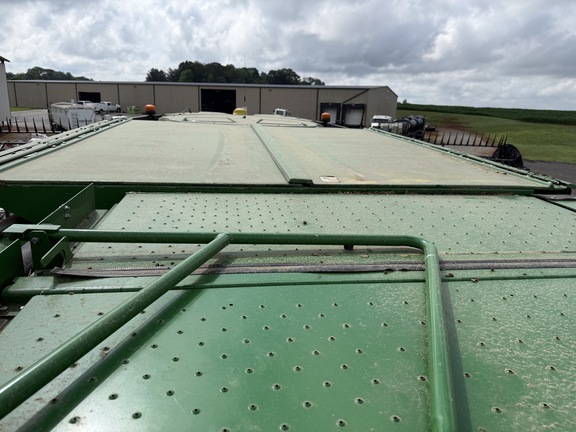 Photo of 2019 John Deere S790