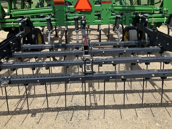 2009 John Deere 2210 - Photo15
