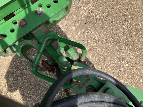 2009 John Deere 2210 - Photo10