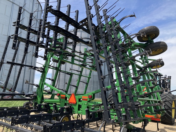 2009 John Deere 2210 - Photo6