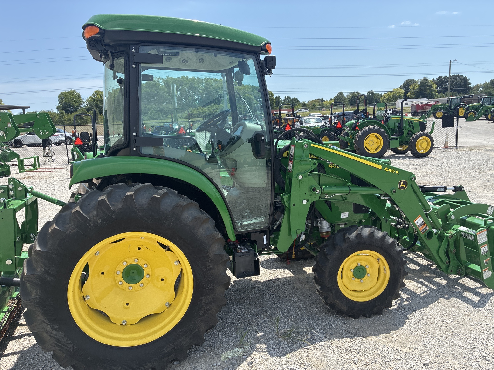 2024 John Deere 4052R