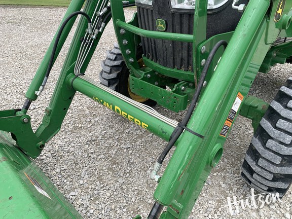 Photo of 2023 John Deere 4044M