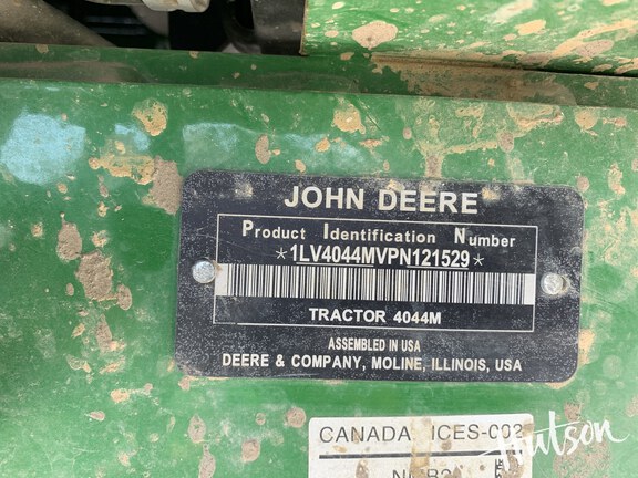 Photo of 2023 John Deere 4044M