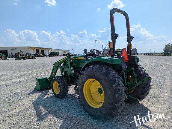 Photo of 2023 John Deere 4044M