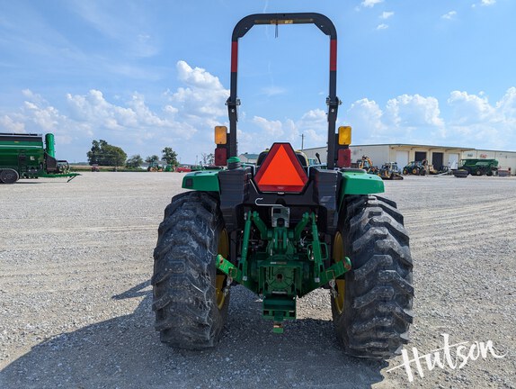 Photo of 2023 John Deere 4044M
