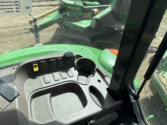 Used 2023 John Deere 6135E Utility Tractors at Horizon Ag & Turf in Vermilion, AB - Photo3