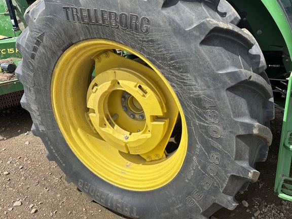 Used 2023 John Deere 6135E Utility Tractors at Horizon Ag & Turf in Vermilion, AB - Photo5