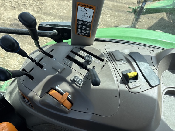 Used 2023 John Deere 6135E Utility Tractors at Horizon Ag & Turf in Vermilion, AB - Photo10