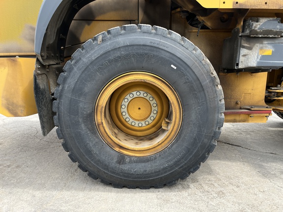 2024 John Deere 624 P