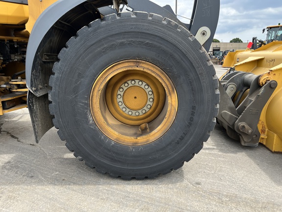 2024 John Deere 624 P
