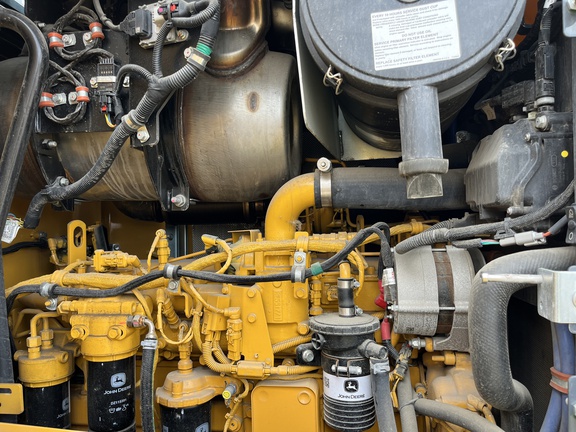 2024 John Deere 624 P