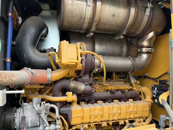 2024 John Deere 624 P