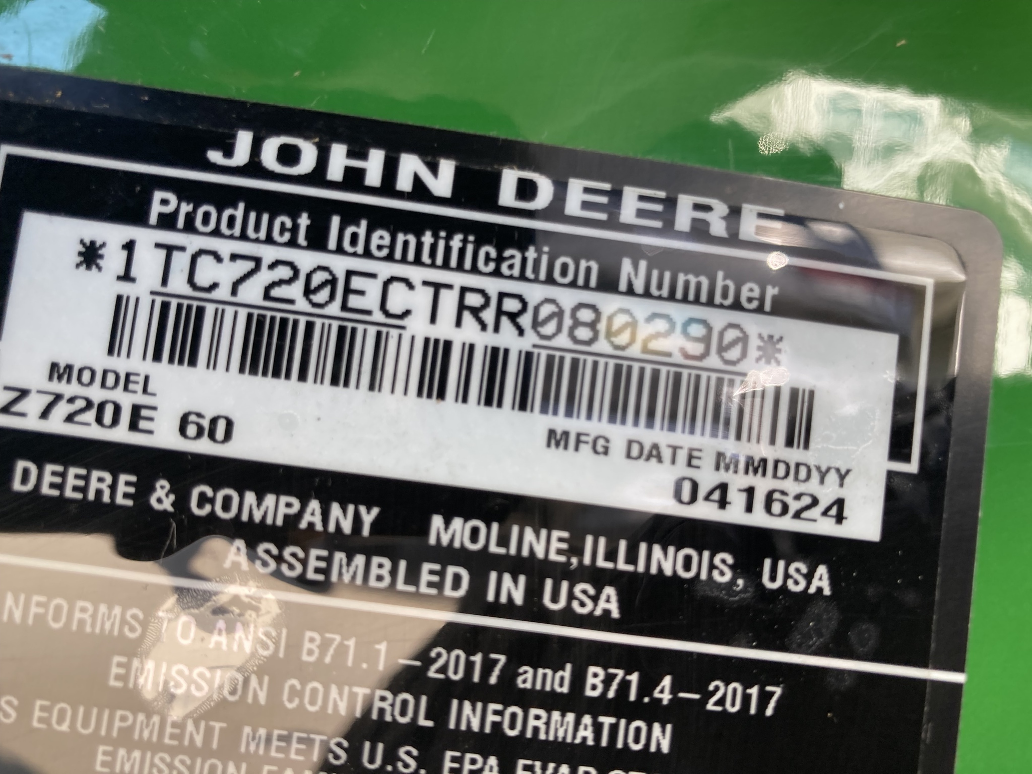 Used 2024 John Deere Z720E Zero Turn Mowers at Koenig Equipment in Urbana, OH - PhotoXL12