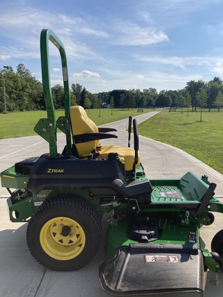 Used 2024 John Deere Z720E Zero Turn Mowers at Koenig Equipment in Urbana, OH - Photo7