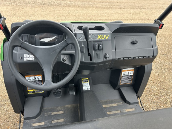 2024 John Deere XUV 590M S4 (11th thumbnail)