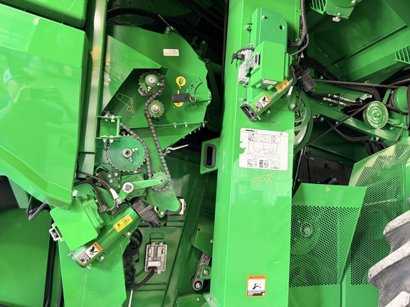 Photo of 2020 John Deere S780