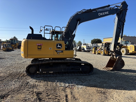 2023 John Deere 200G