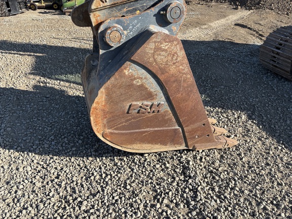 2023 John Deere 200G