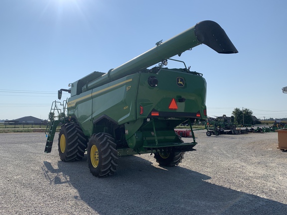 Photo of 2025 John Deere S7 600